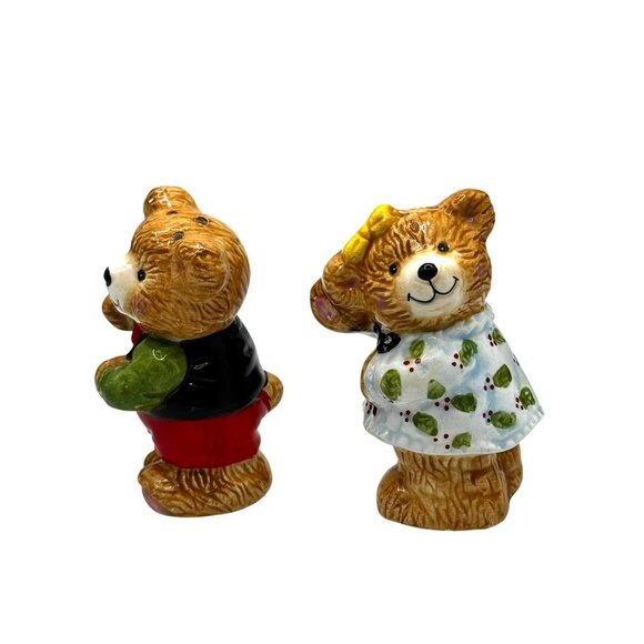 American Greetings Little Bundle of Joy Holiday Bear Couple Salt & Pepper Shaker - Picture 3 of 4